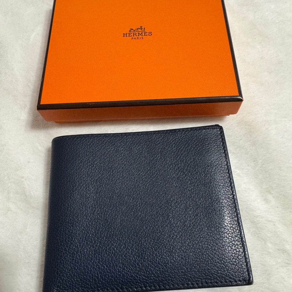 Hermes Wallet - Picture 2 of 12